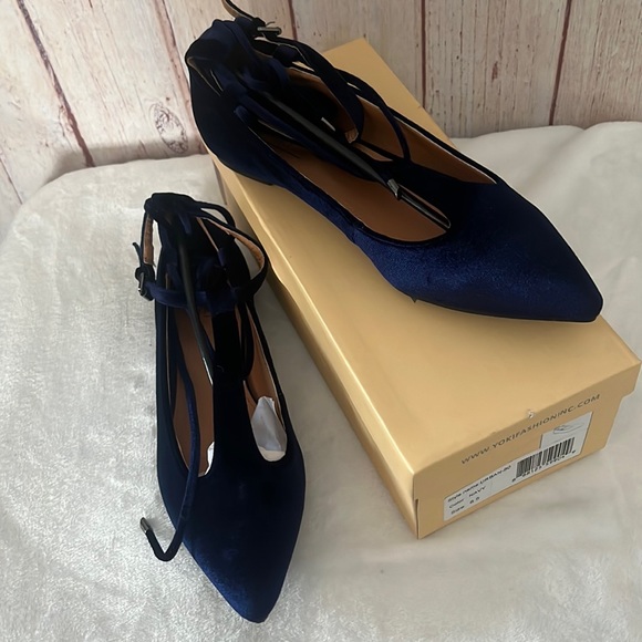 NIB Yoki Urban blue lace up flats - Picture 1 of 5